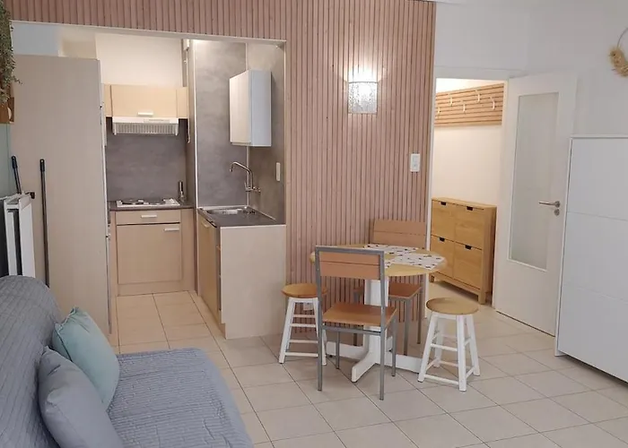 Apartment For 4 People - 't Galjoentje